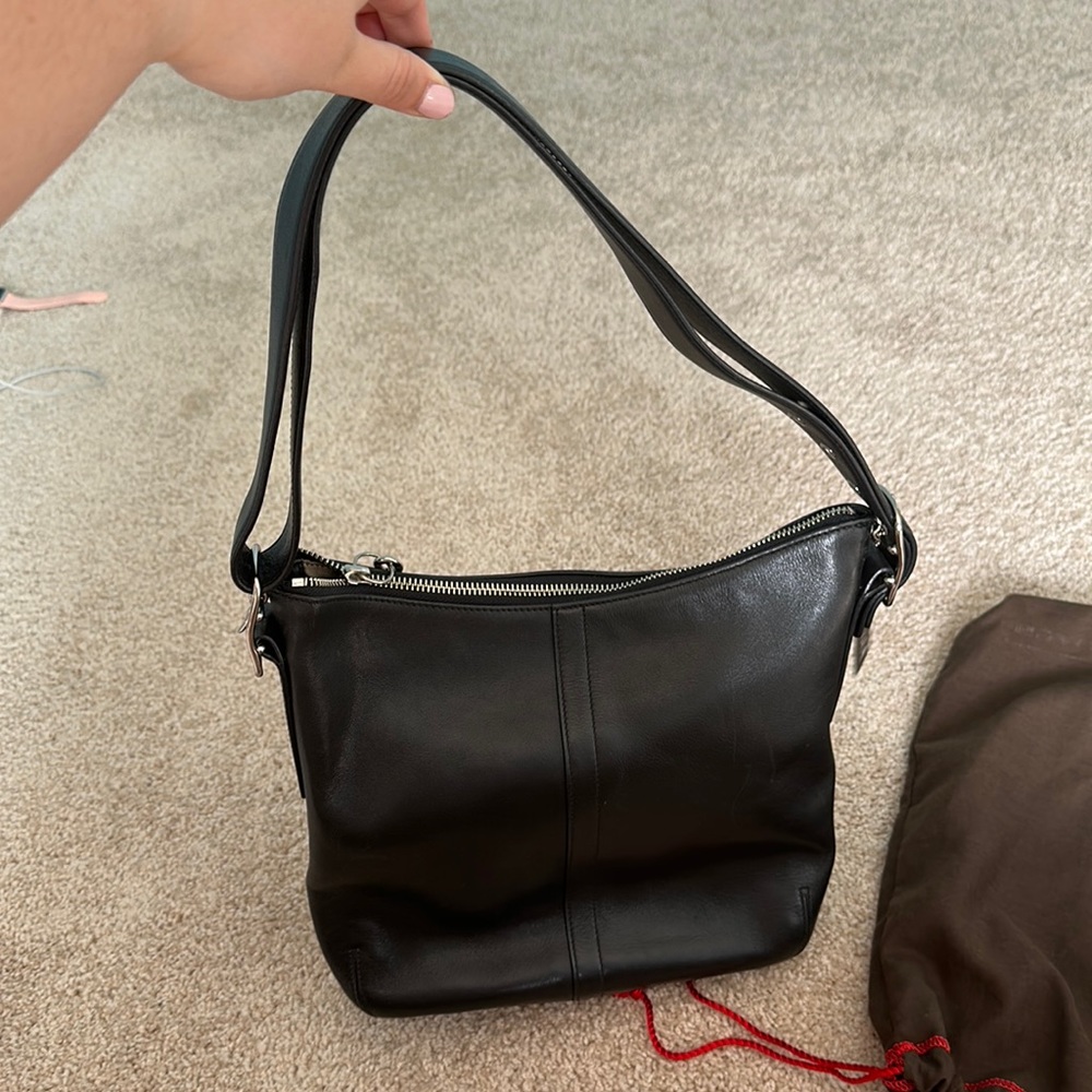 Vintage Coach Black Handbag. Great Condition.